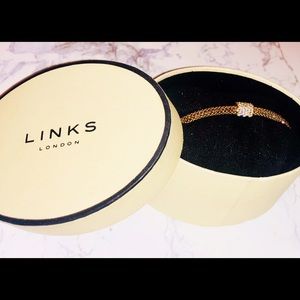 💯 AUTHENTIC LINKS OF LONDON bracelet